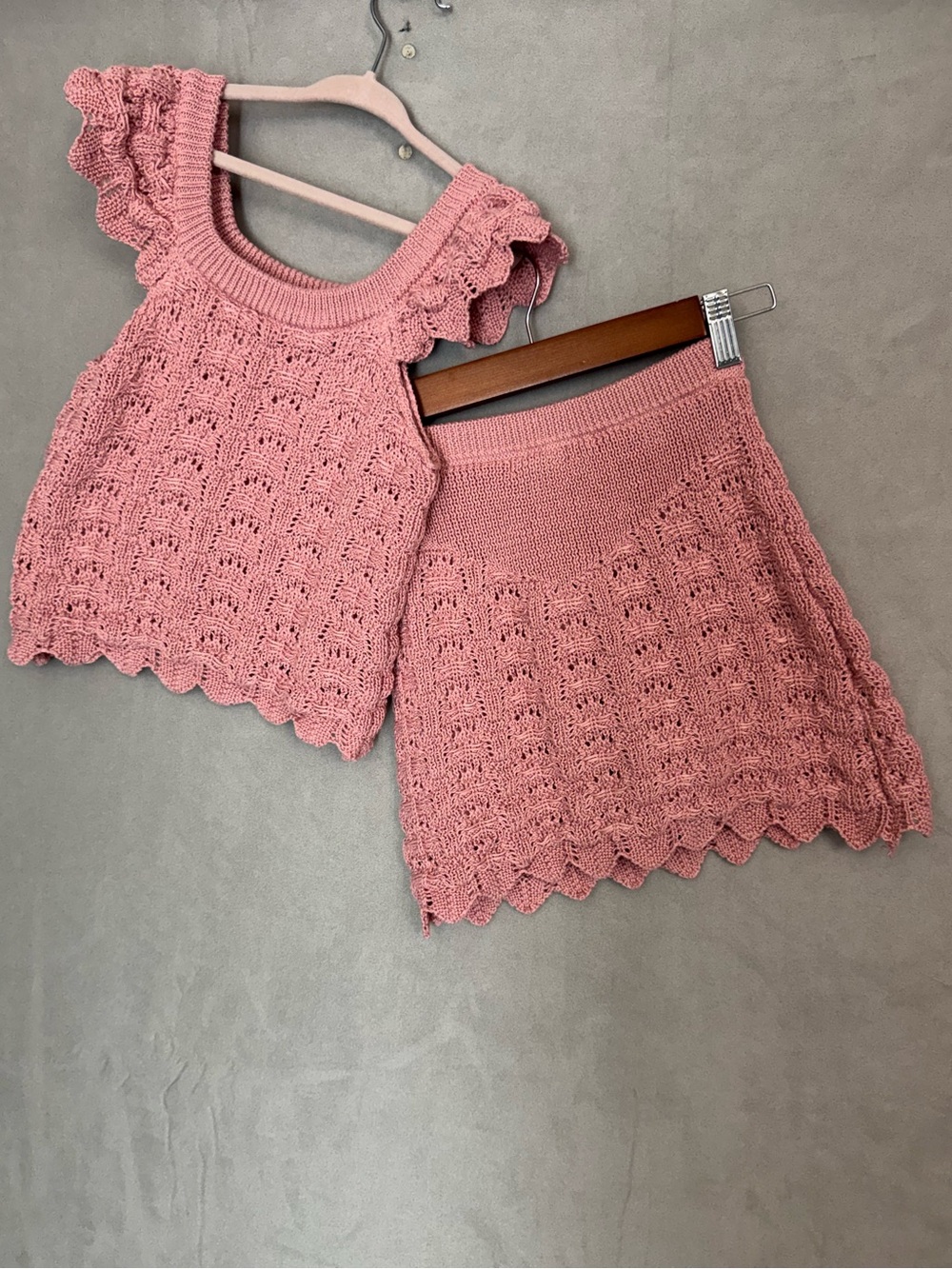 Haute Hippie Kids Set Size 8 Pink Crochet Knit Ruffle Top Skirt Boho Coquette